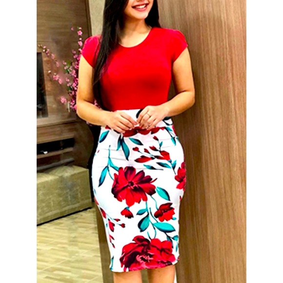 Various Dresses & Skirts - Women’s Short Sleeve Floral Bodycon Dress Sz XS